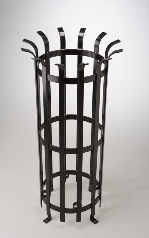 King’s KGD20 or Decorative Guard is one of King’s many landscape amenities. Available in both aluminum or steel and multiple powder coat solutions, the KGD20 is sure to add a touch of elegance to any project.