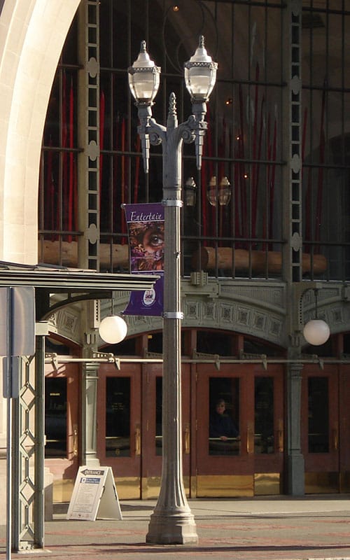 K445 Sol-Lux fixtures accompanied by banner arms and Coshocton style arms all on top of a Pacific pole. This project is in front of Union Station located in Tacoma, Washington.