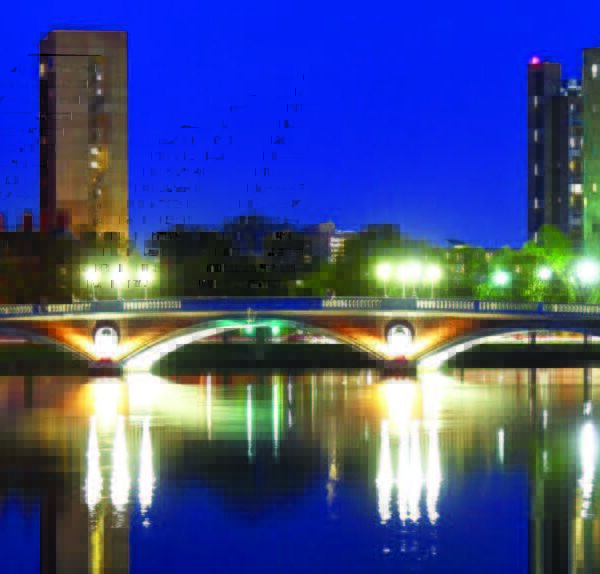 With the city of Cambridge, Massachusetts seeking more efficient ways to reduce energy consumption, the city partnered with King Luminaire to upgrade their streetlights, resulting in reduced energy consumption and savings.